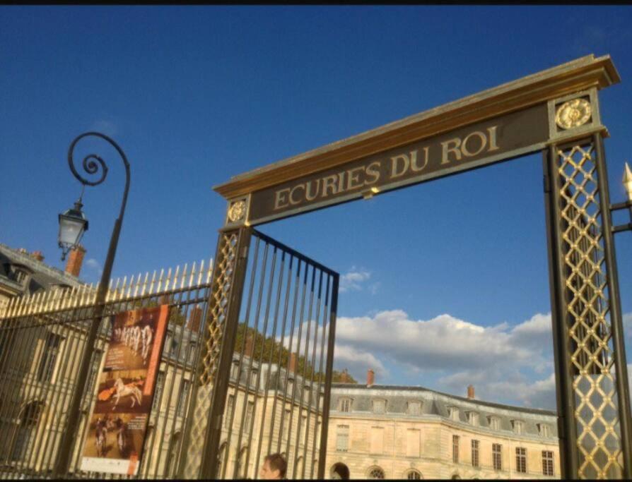 Le Lumineux 50 M² Gare/Chateau/Wifi/Netflix Versailles Kültér fotó