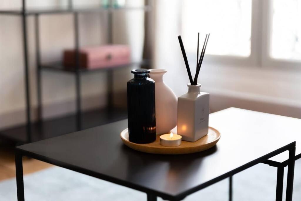 Le Lumineux 50 M² Gare/Chateau/Wifi/Netflix Versailles Kültér fotó